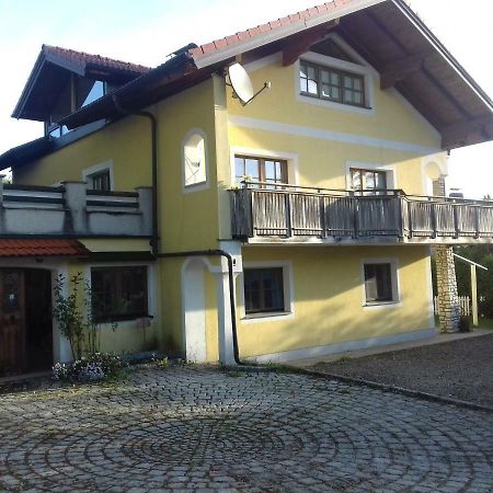 Ferienwohnung Wiesmuehlstrasse Henndorf am Wallersee Exterior foto