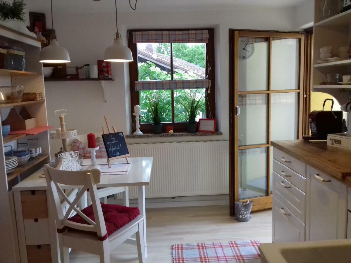 Ferienwohnung Wiesmuehlstrasse Henndorf am Wallersee Exterior foto